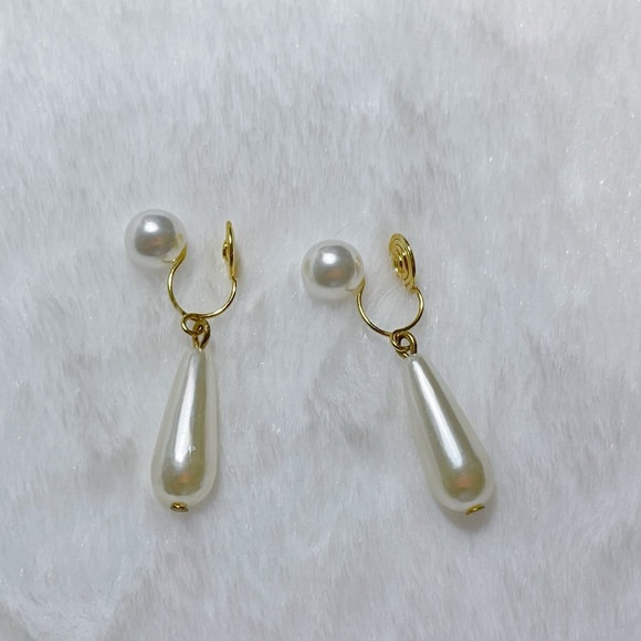 Faux Pearl Drop Clip On Earrings - Picture 5 of 7